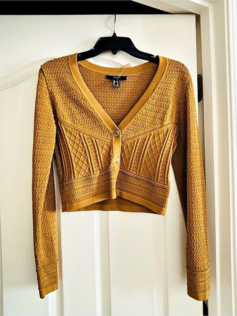 Forever 21 Textured V-Neck Cardigan in Brown Size Medium Like New